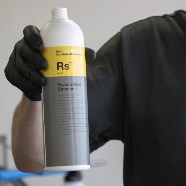 Koch Chemie Reactivation Shampoo (Rs) - Kyslý autošampón 1L - Image 2