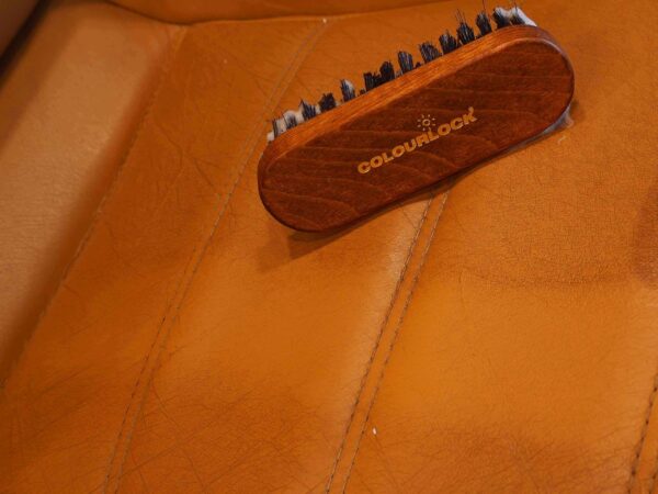 Colourlock Leather Brush - Kefa na kožu - Image 2