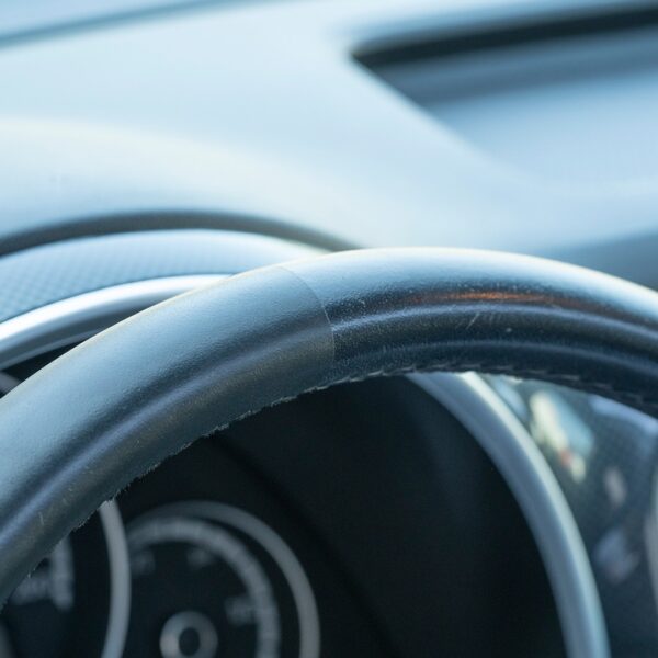 Colourlock Leather Steering Wheel Kit ND - Sada na renováciu koženého volantu - Image 6