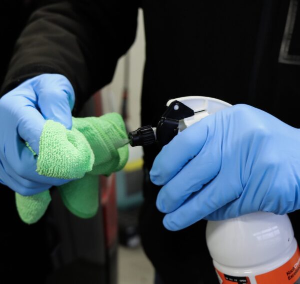 Koch Chemie Scraper - Plastová škrabka fólii a lepidiel - Image 7
